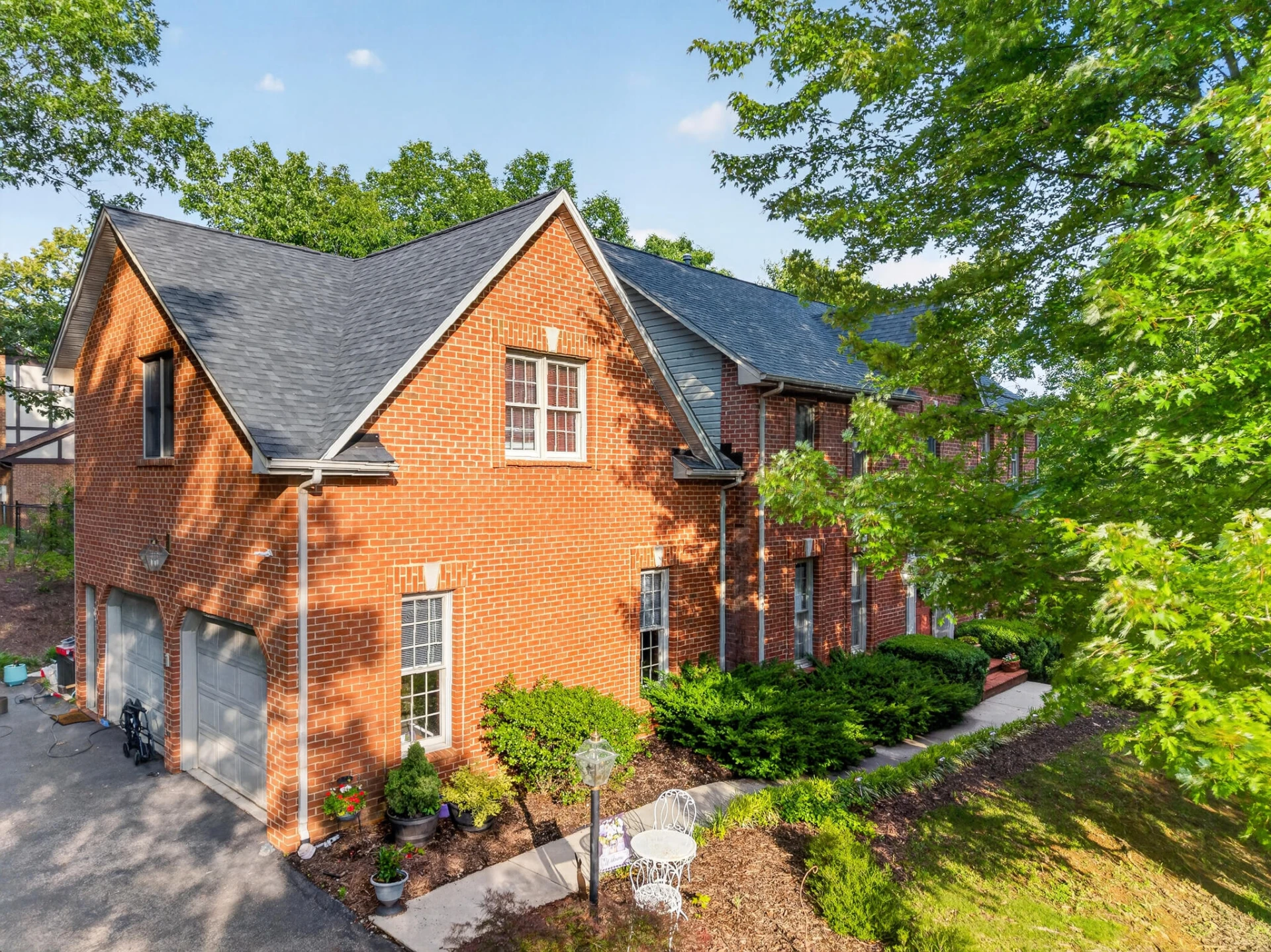 24 Queen Regent CT - Photo 75