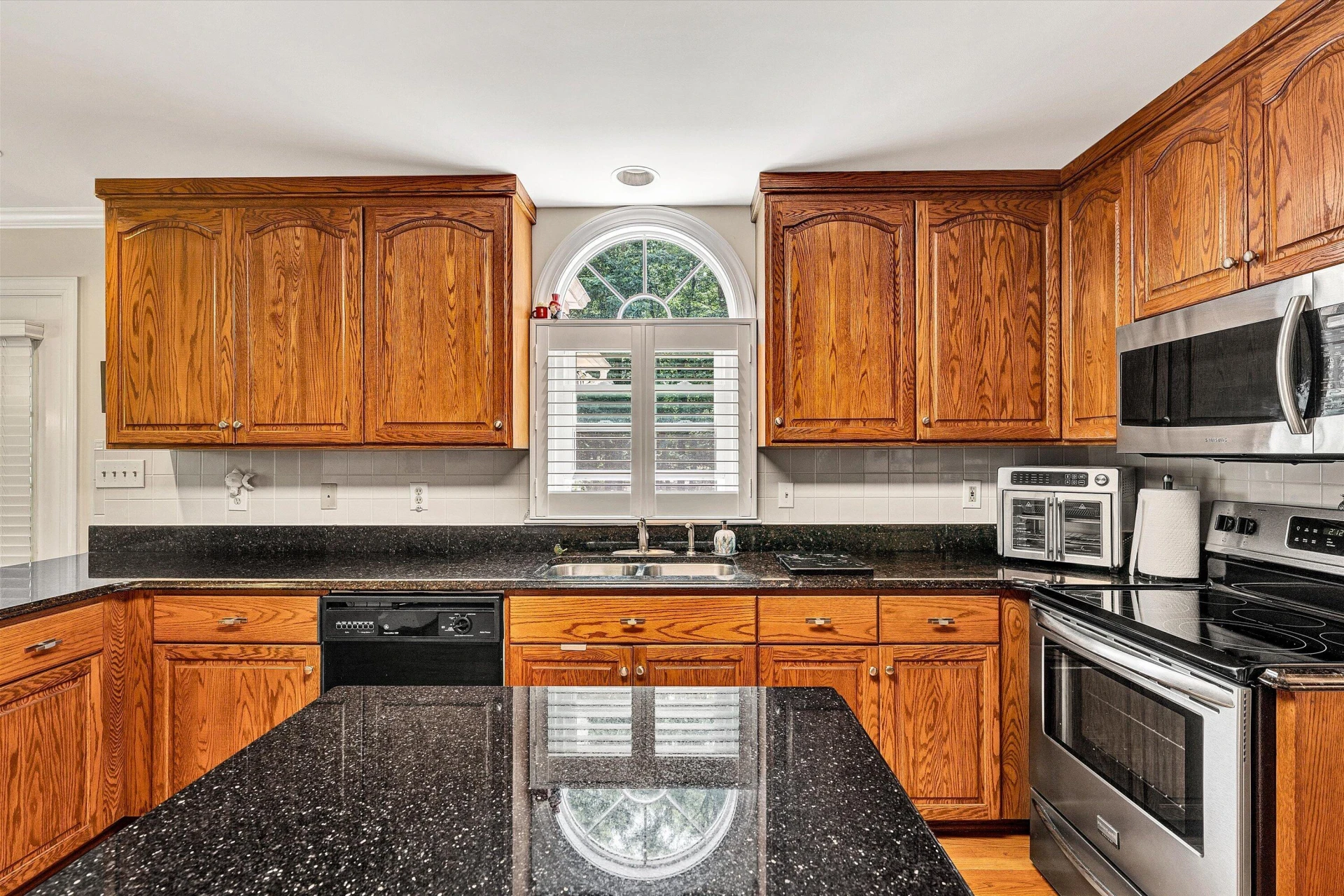 1432 Oakwood Knolls DR - Photo 13