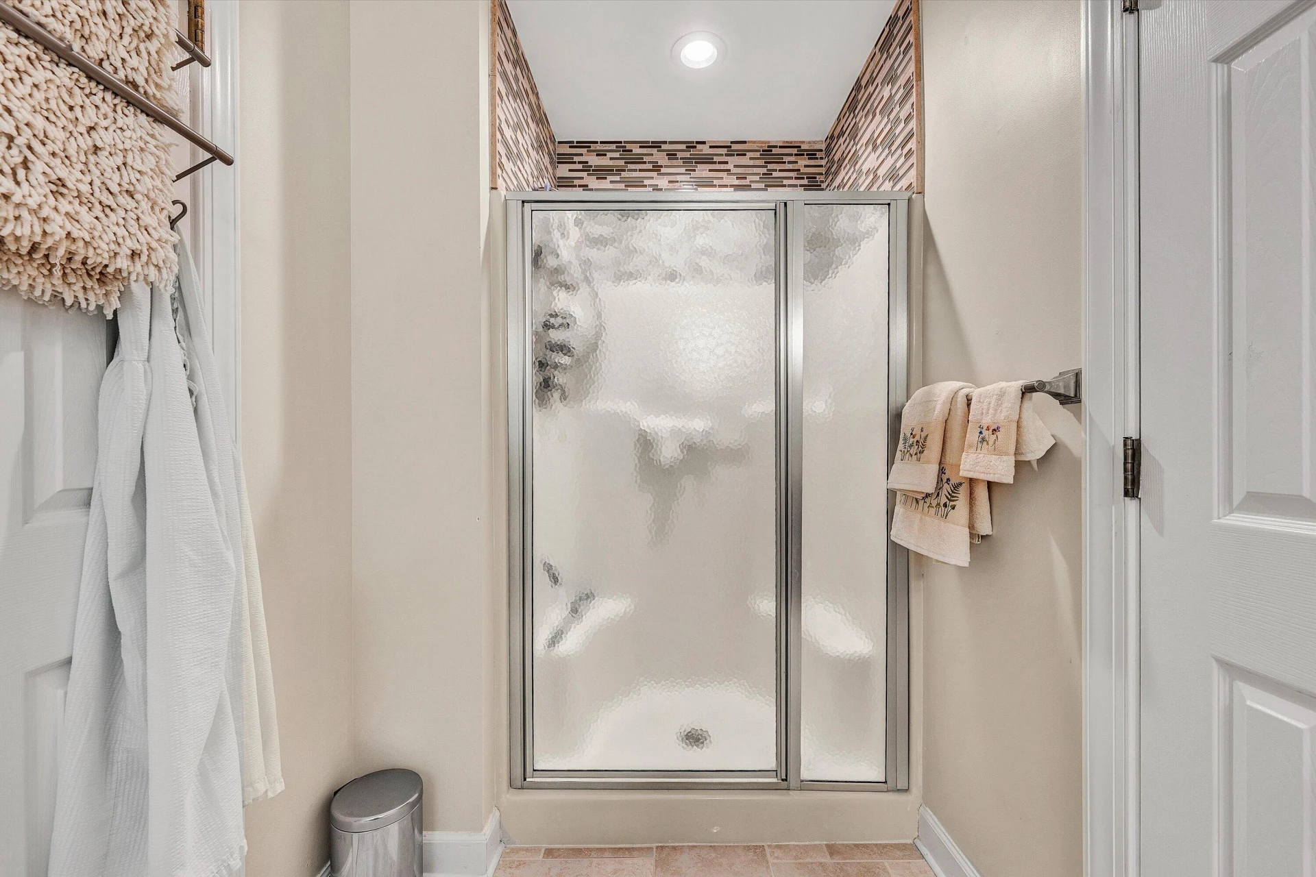 1432 Oakwood Knolls DR - Photo 31