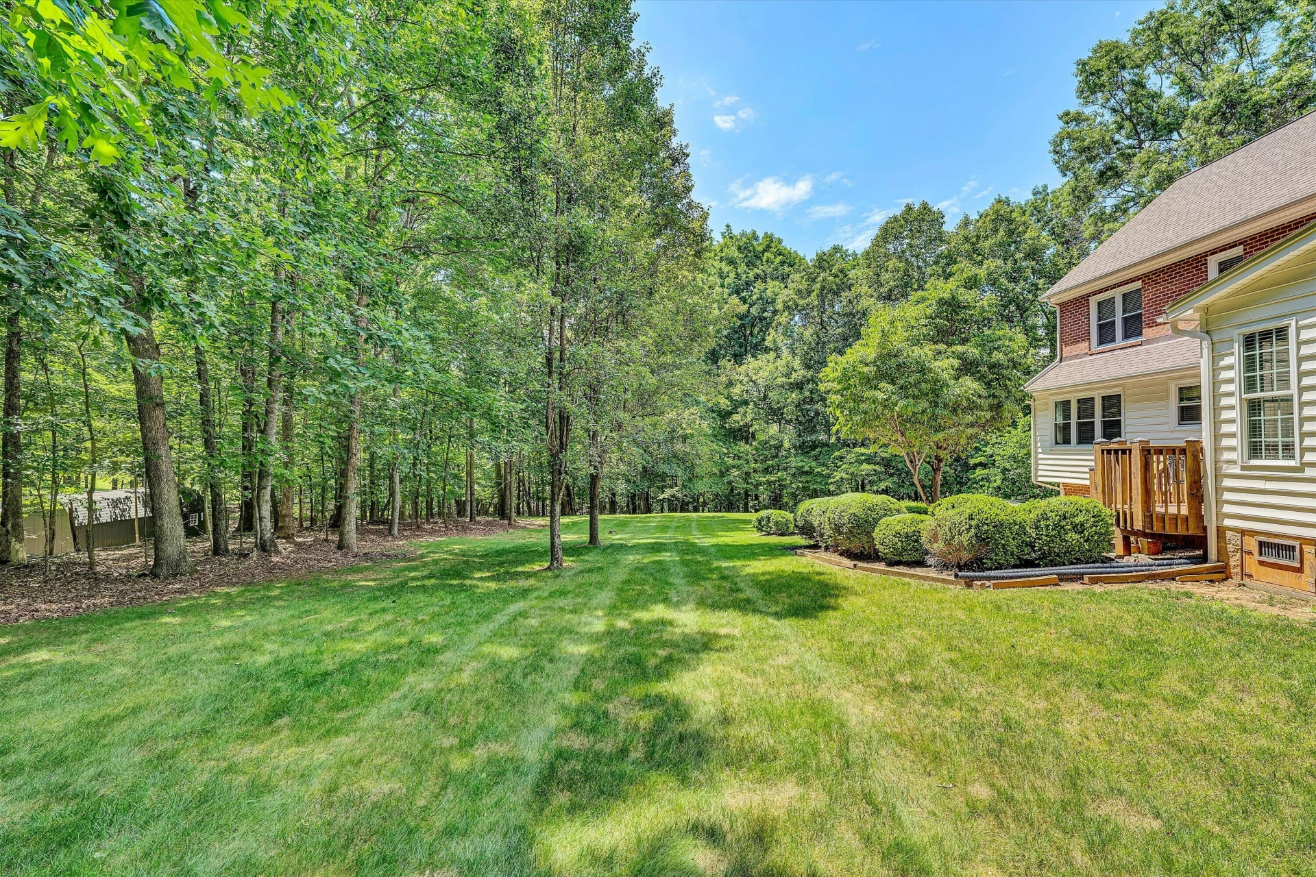 1432 Oakwood Knolls DR - Photo 45