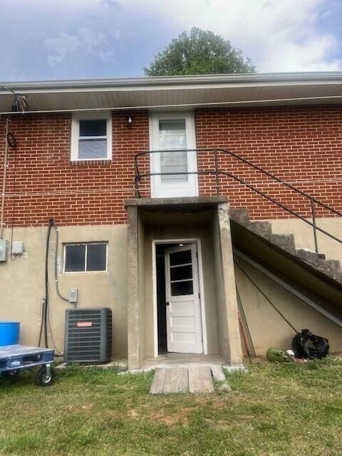 1832 Malvern RD SW - Photo 5