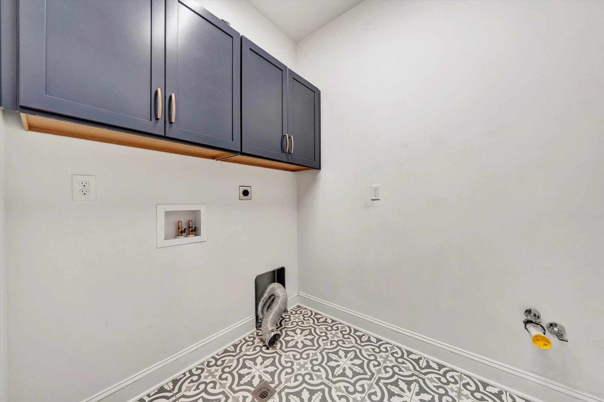 6981 Fairway Ridge RD - Photo 39