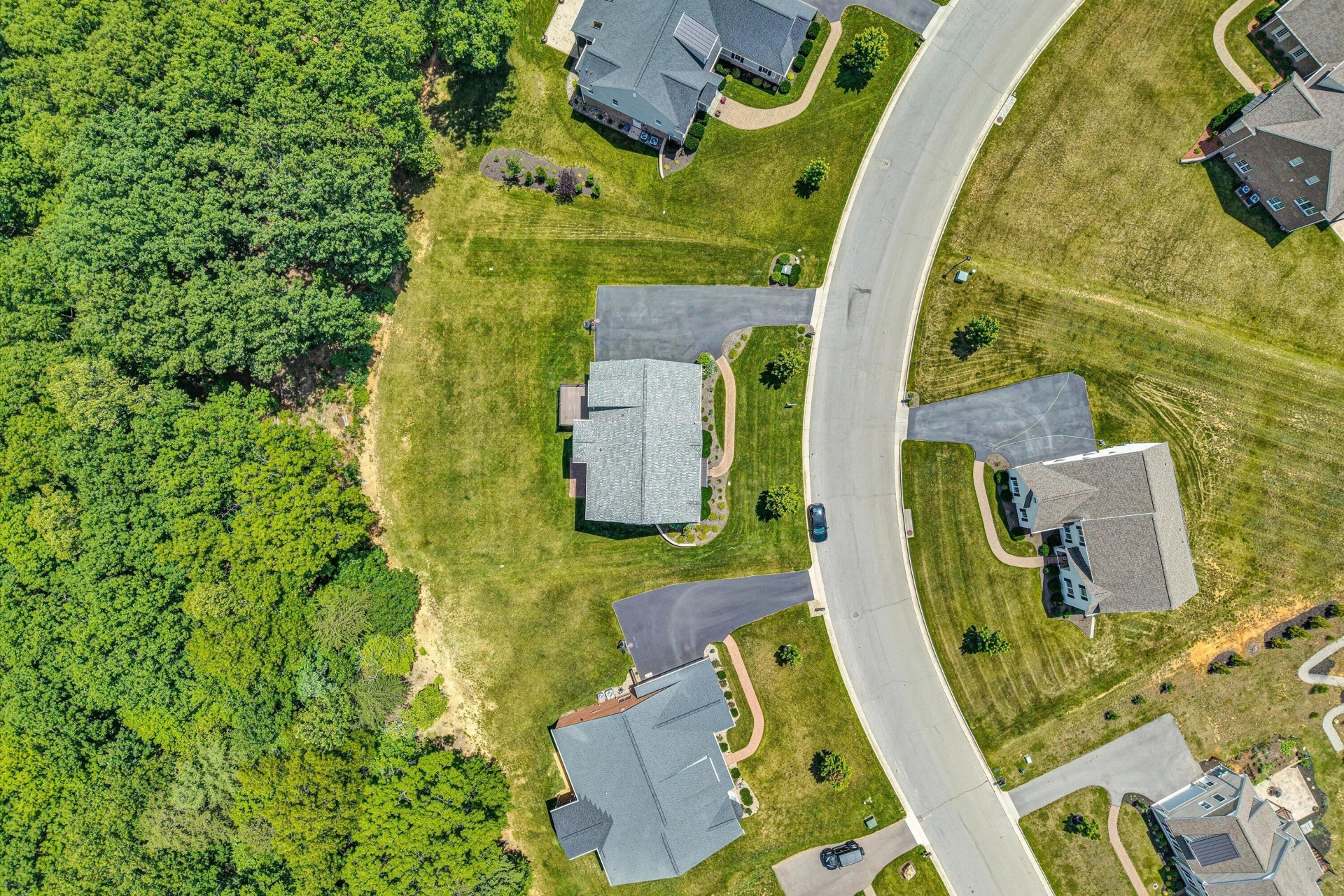6981 Fairway Ridge RD - Photo 4