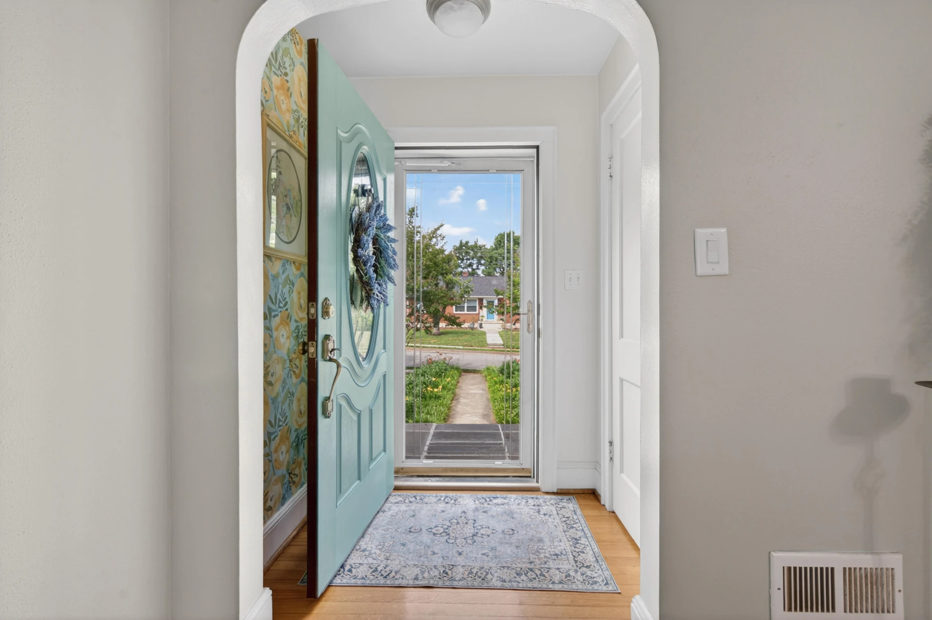 5214 Woodbury ST NW - Photo 18
