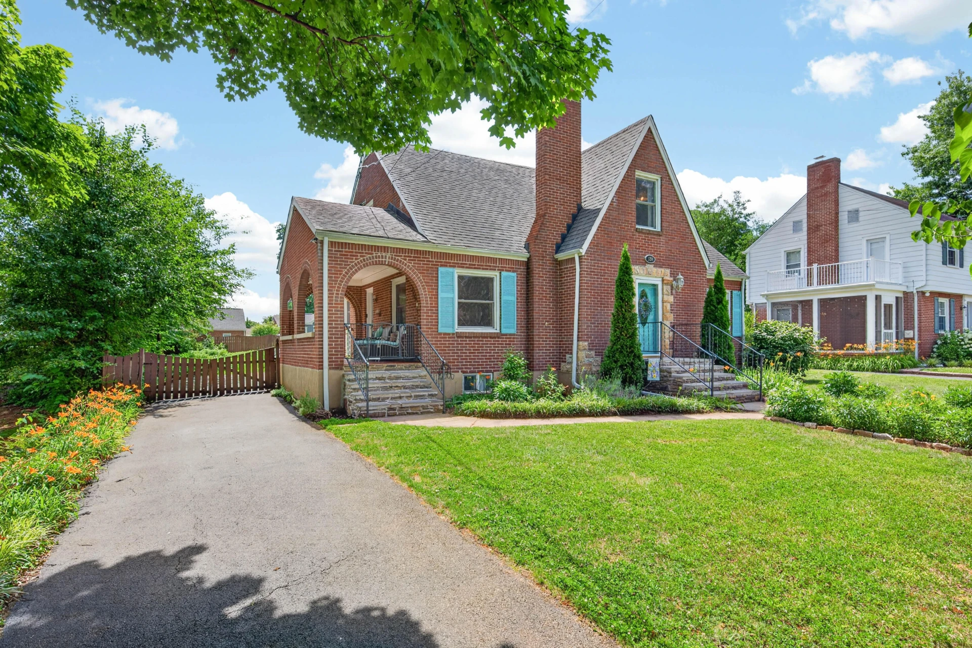 5214 Woodbury ST NW - Photo 3