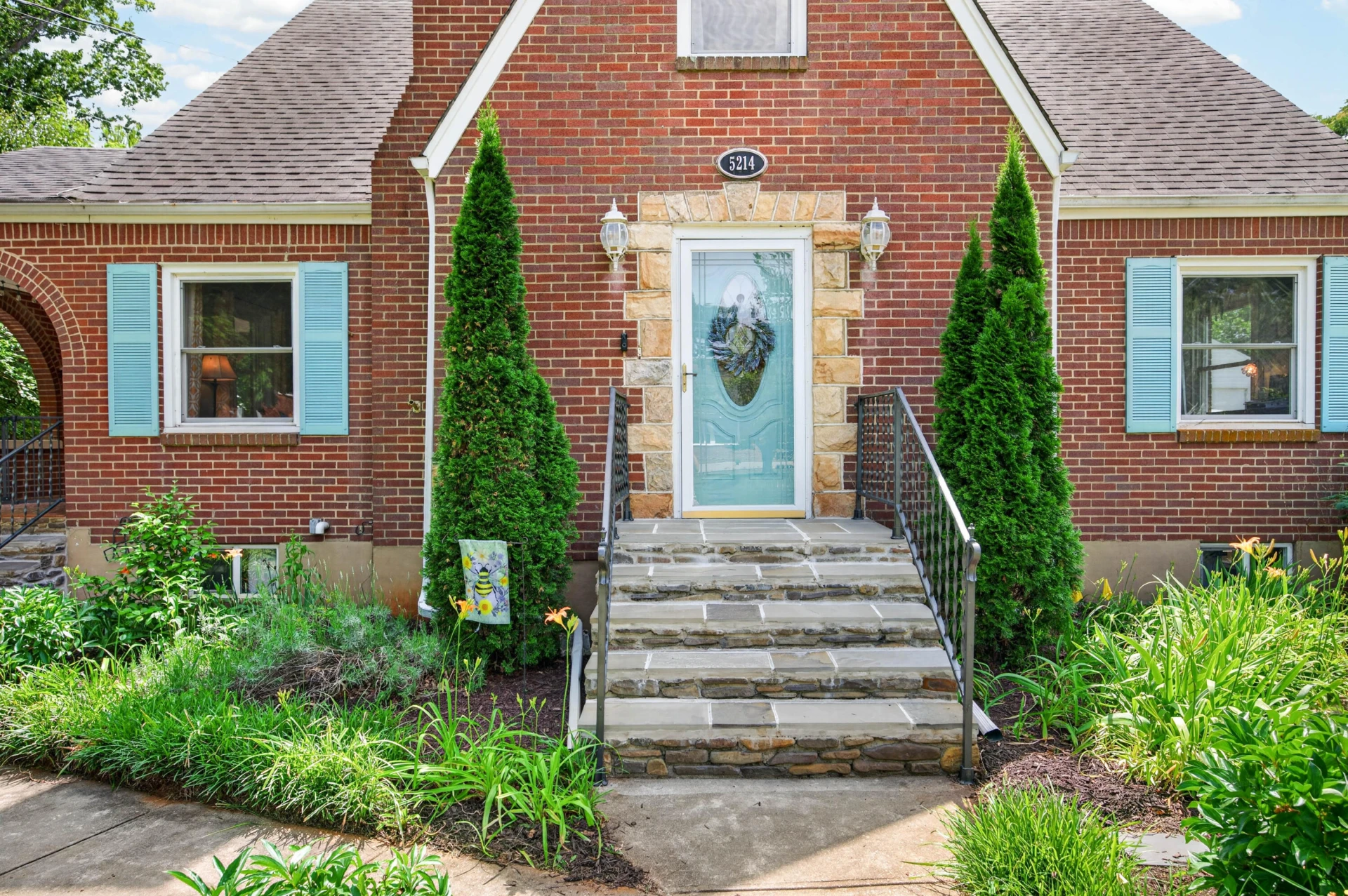 5214 Woodbury ST NW - Photo 5