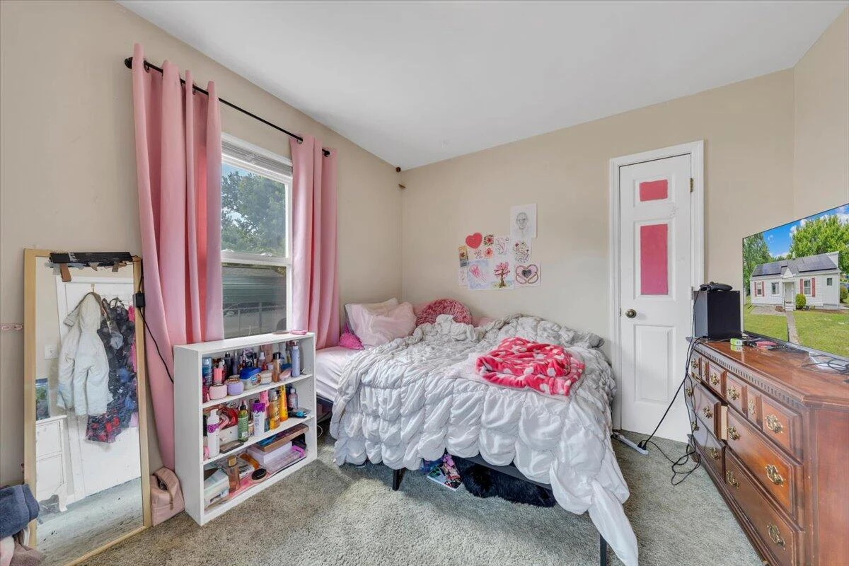 5103 Woodlawn RD NW - Photo 14