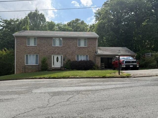 3521 Lakeland DR