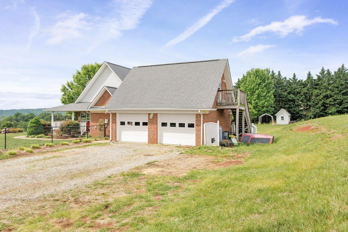218 Cahas LN - Photo 5