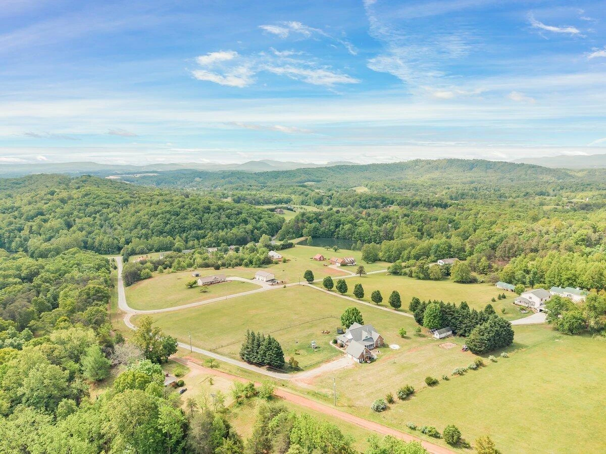 218 Cahas LN - Photo 7