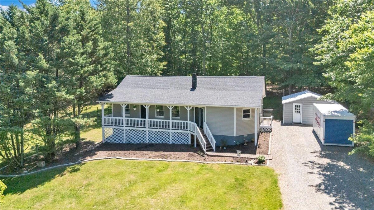 472 Wooded Acres DR - Photo 47
