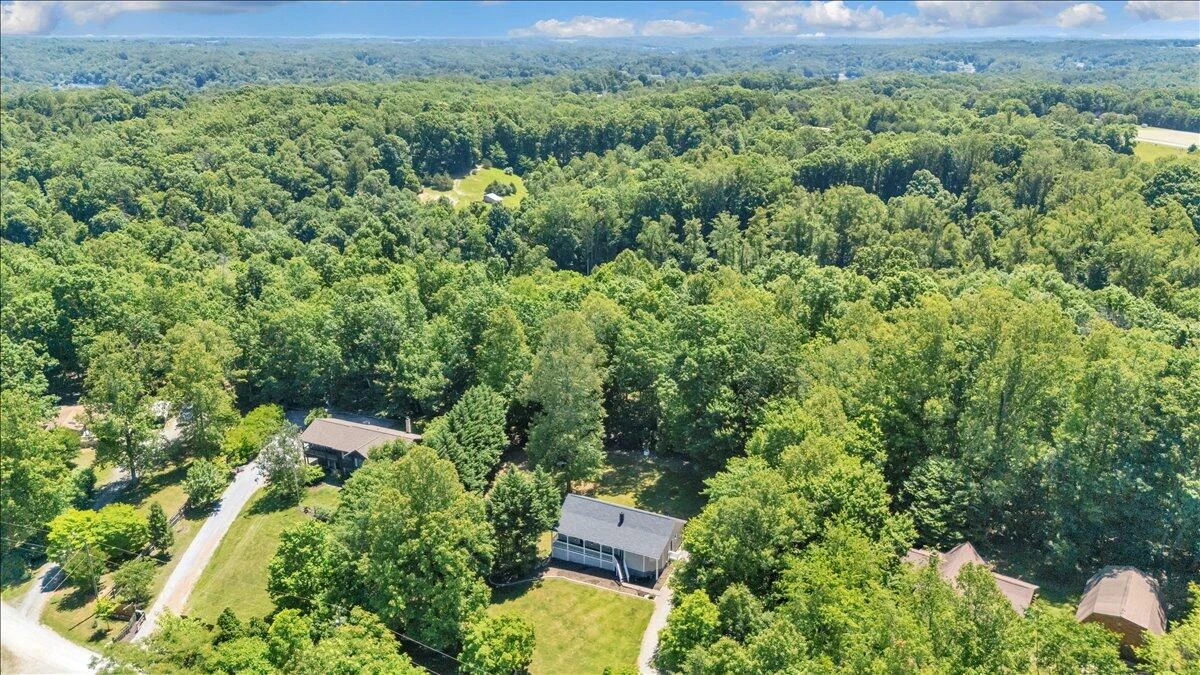 472 Wooded Acres DR - Photo 49