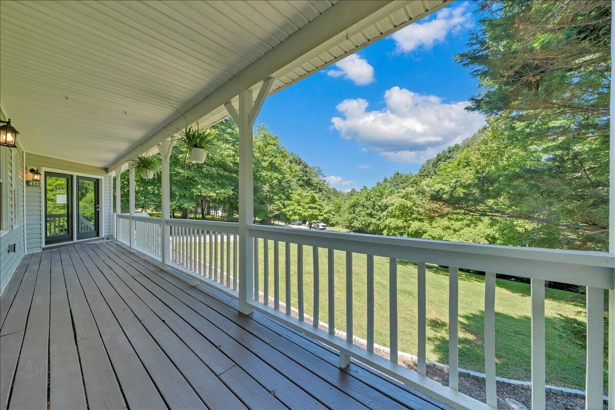 472 Wooded Acres DR - Photo 5