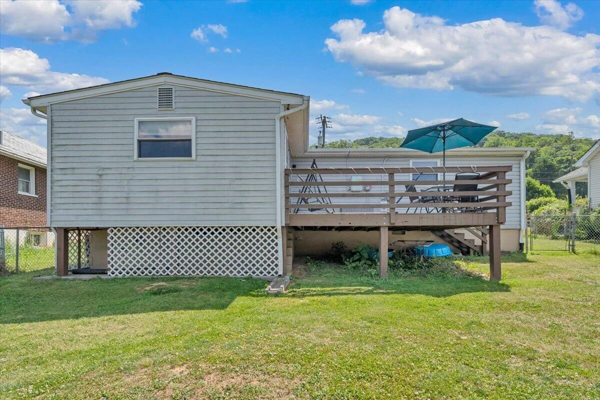 3648 Yellow Mountain RD SE - Photo 22