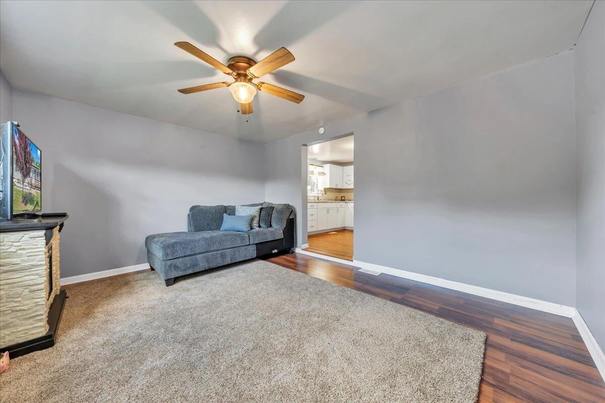 3648 Yellow Mountain RD SE - Photo 7