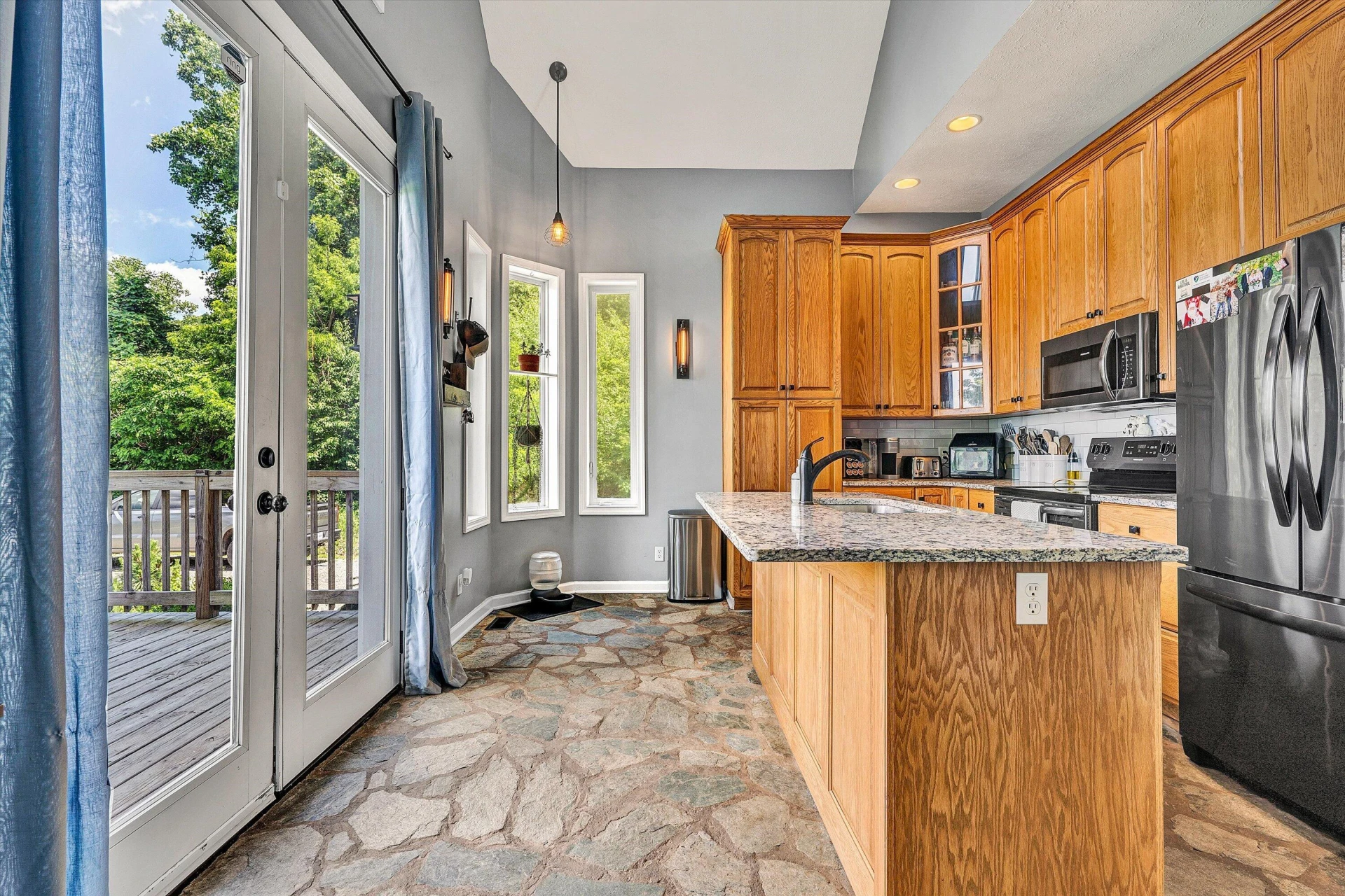 777 Hicks Hollow RD - Photo 15