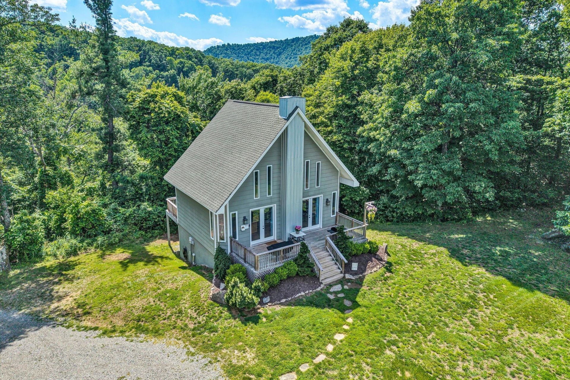 777 Hicks Hollow RD - Photo 2