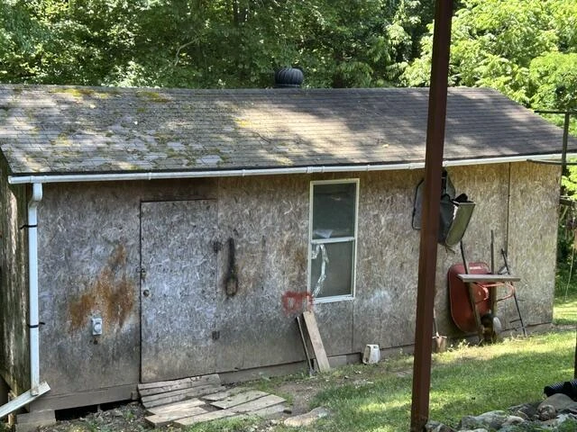79 Avenel DR - Photo 21