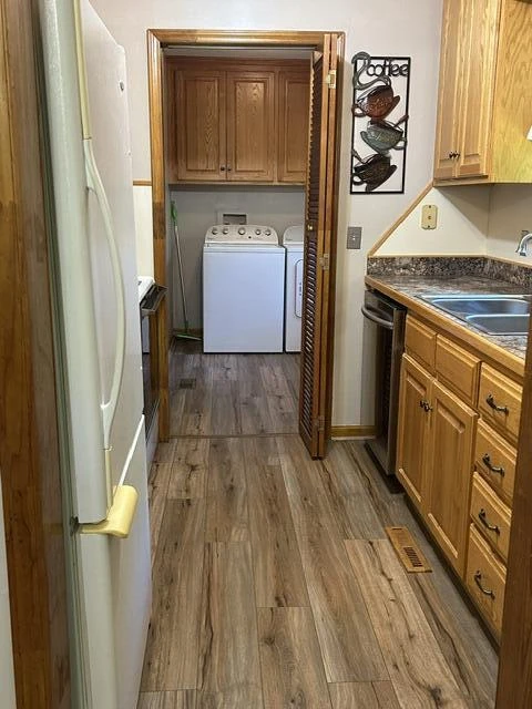 79 Avenel DR - Photo 8