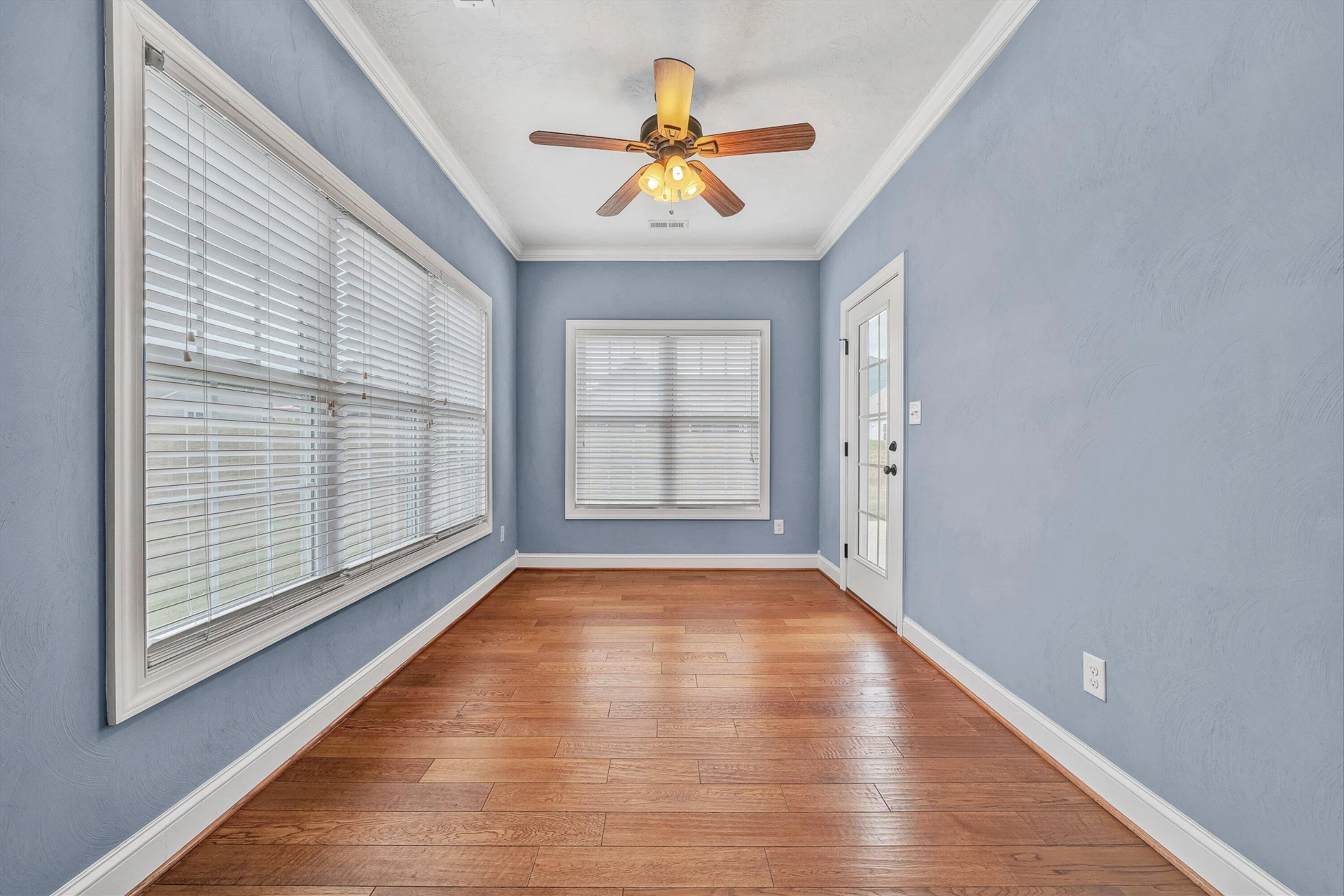 254 Altamira DR - Photo 14