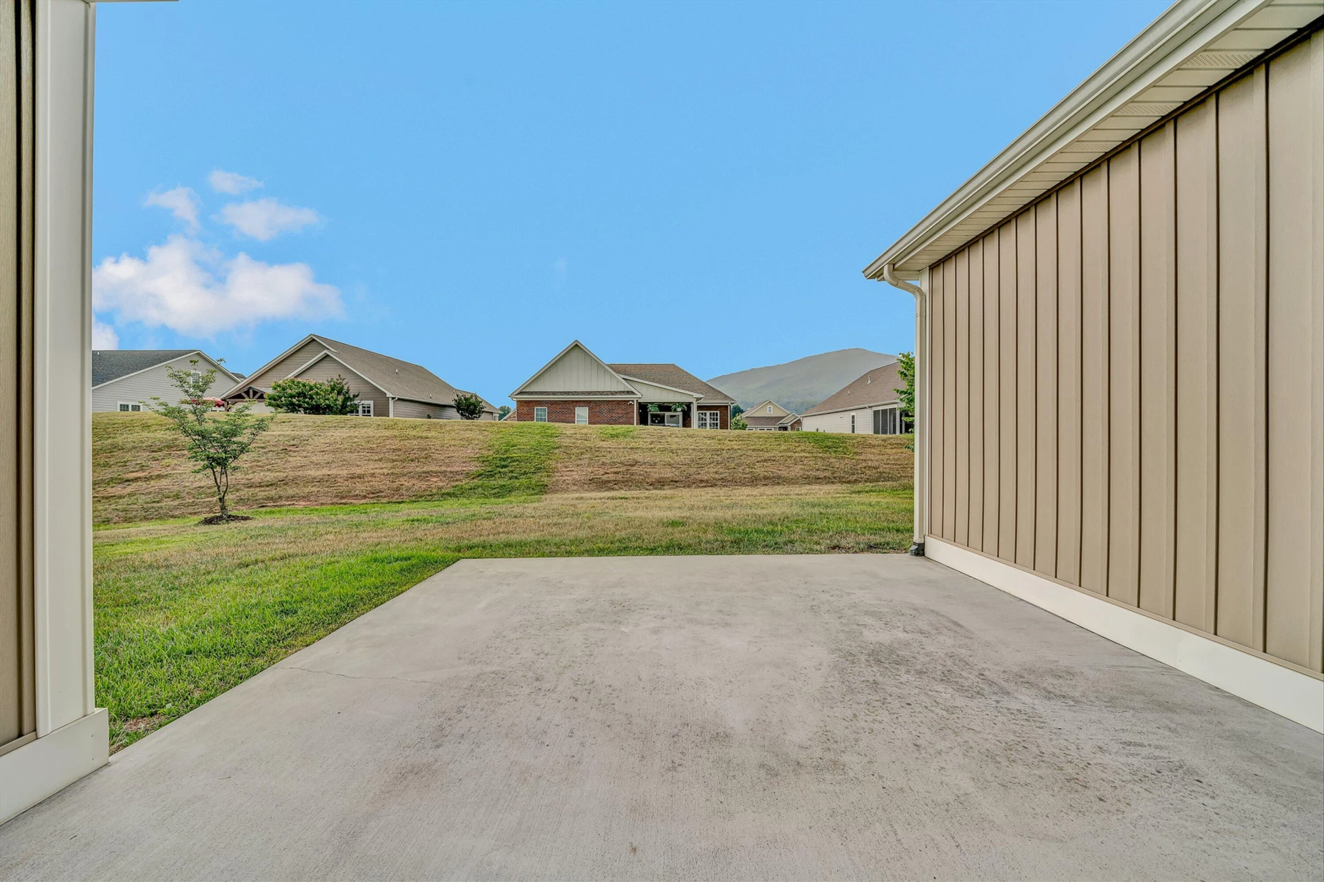 254 Altamira DR - Photo 29