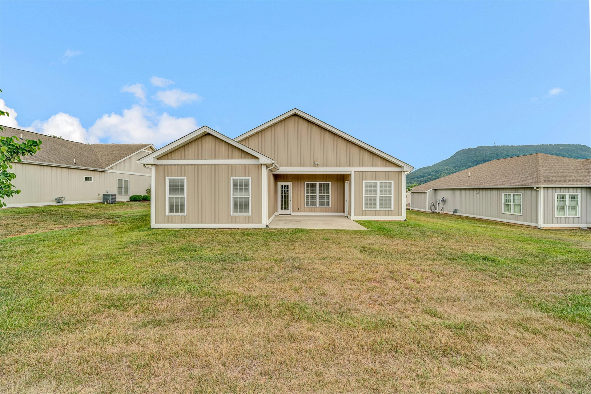 254 Altamira DR - Photo 31