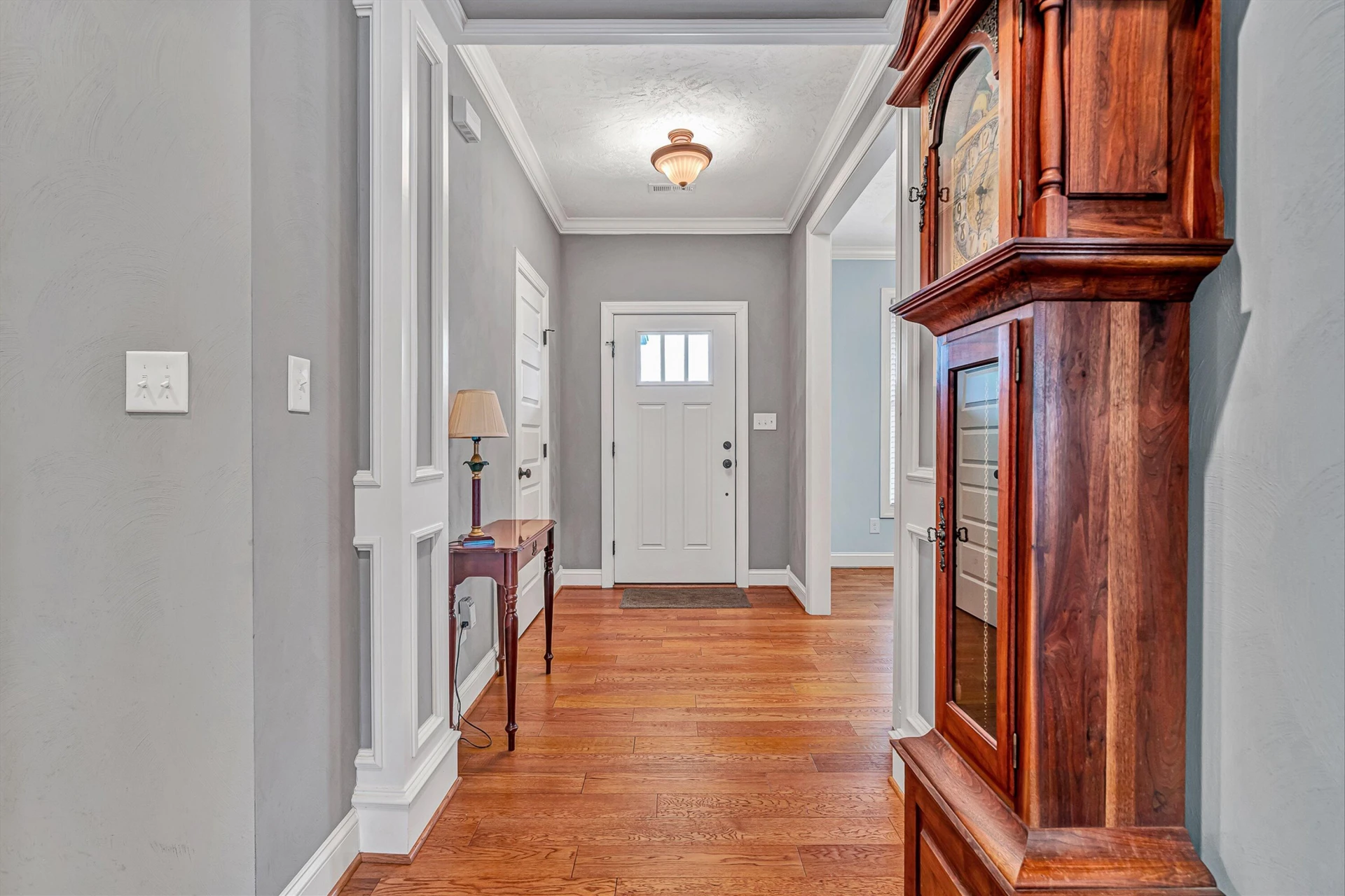 254 Altamira DR - Photo 4