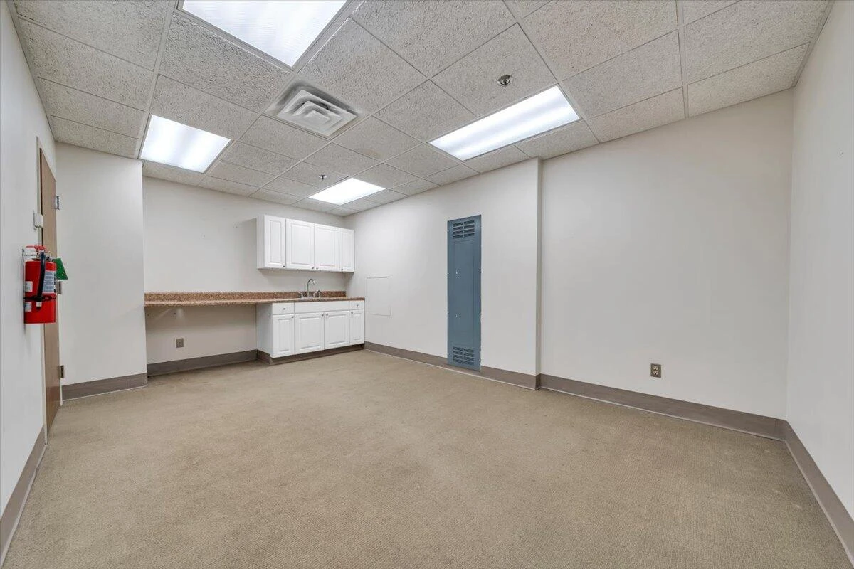 204 S Jefferson ST ## 2 - Photo 23