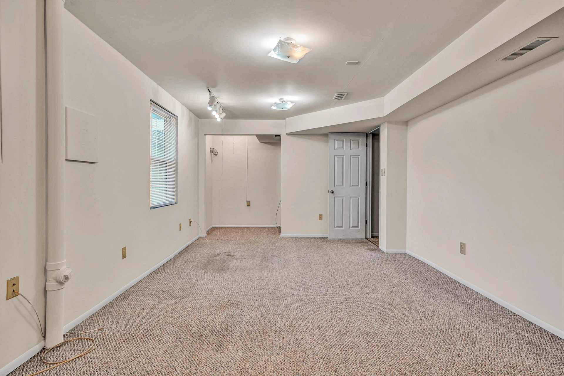 1920 High Crest CT - Photo 39