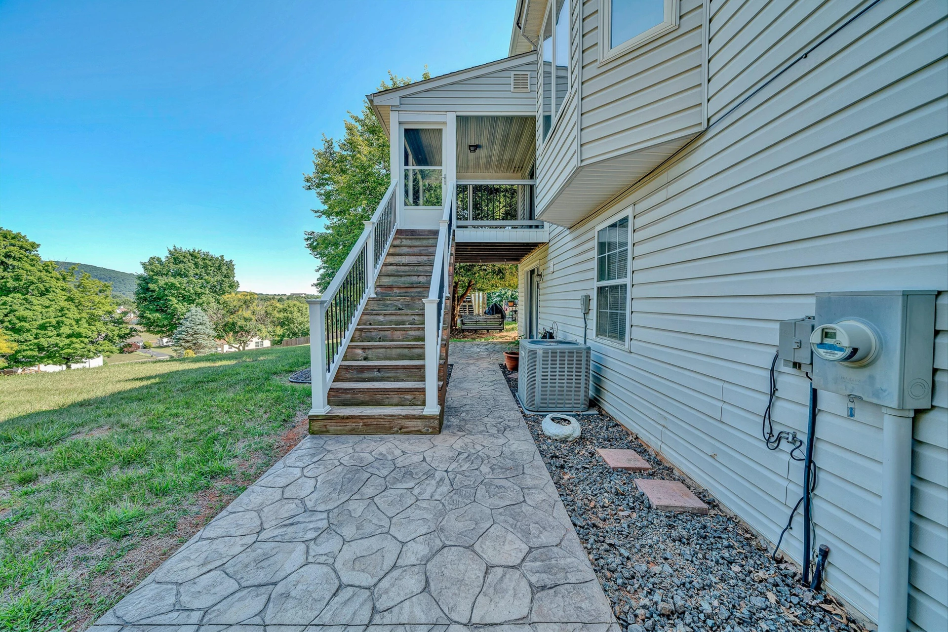 1920 High Crest CT - Photo 46