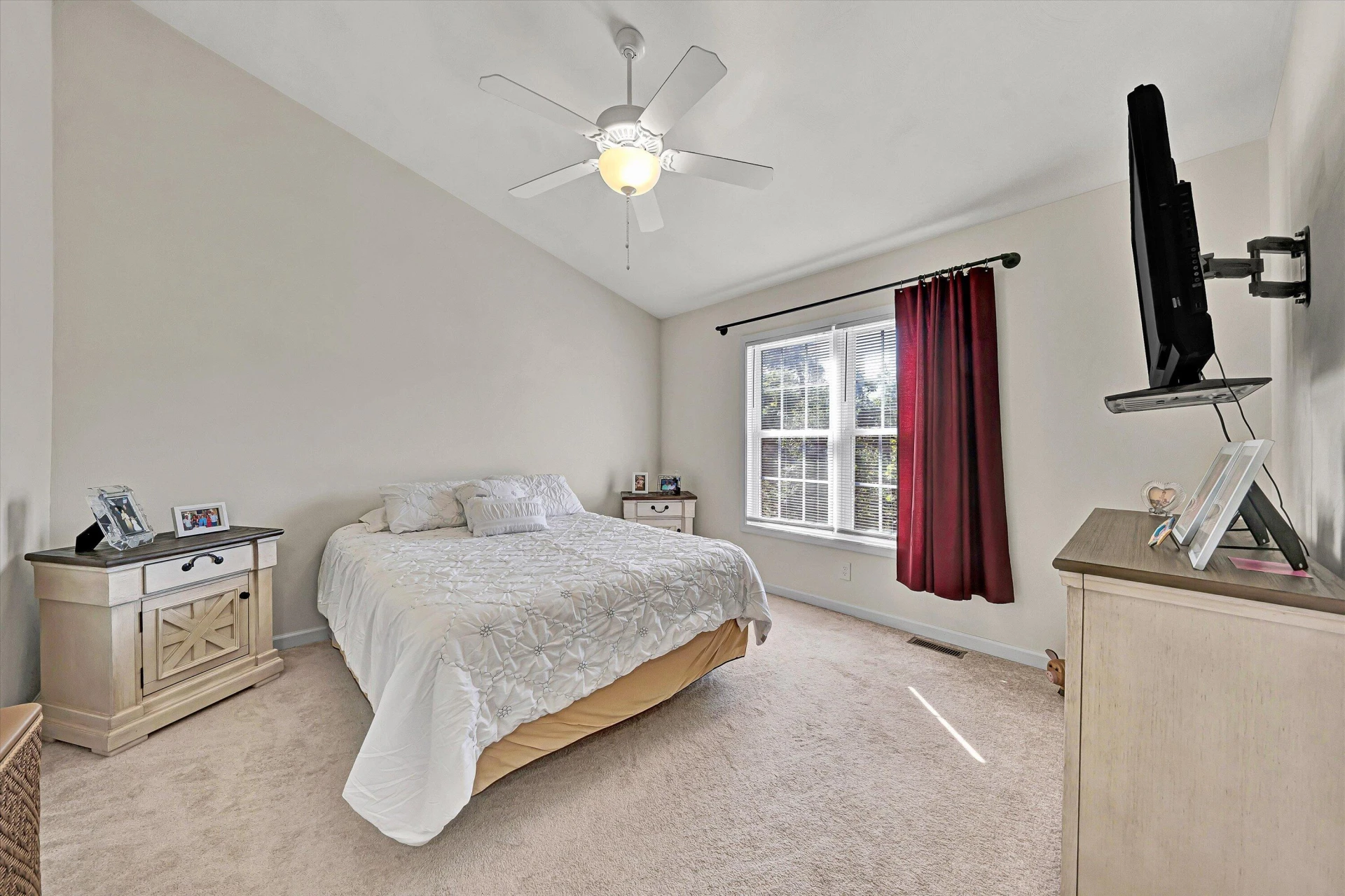 6802 Village Green DR - Photo 14