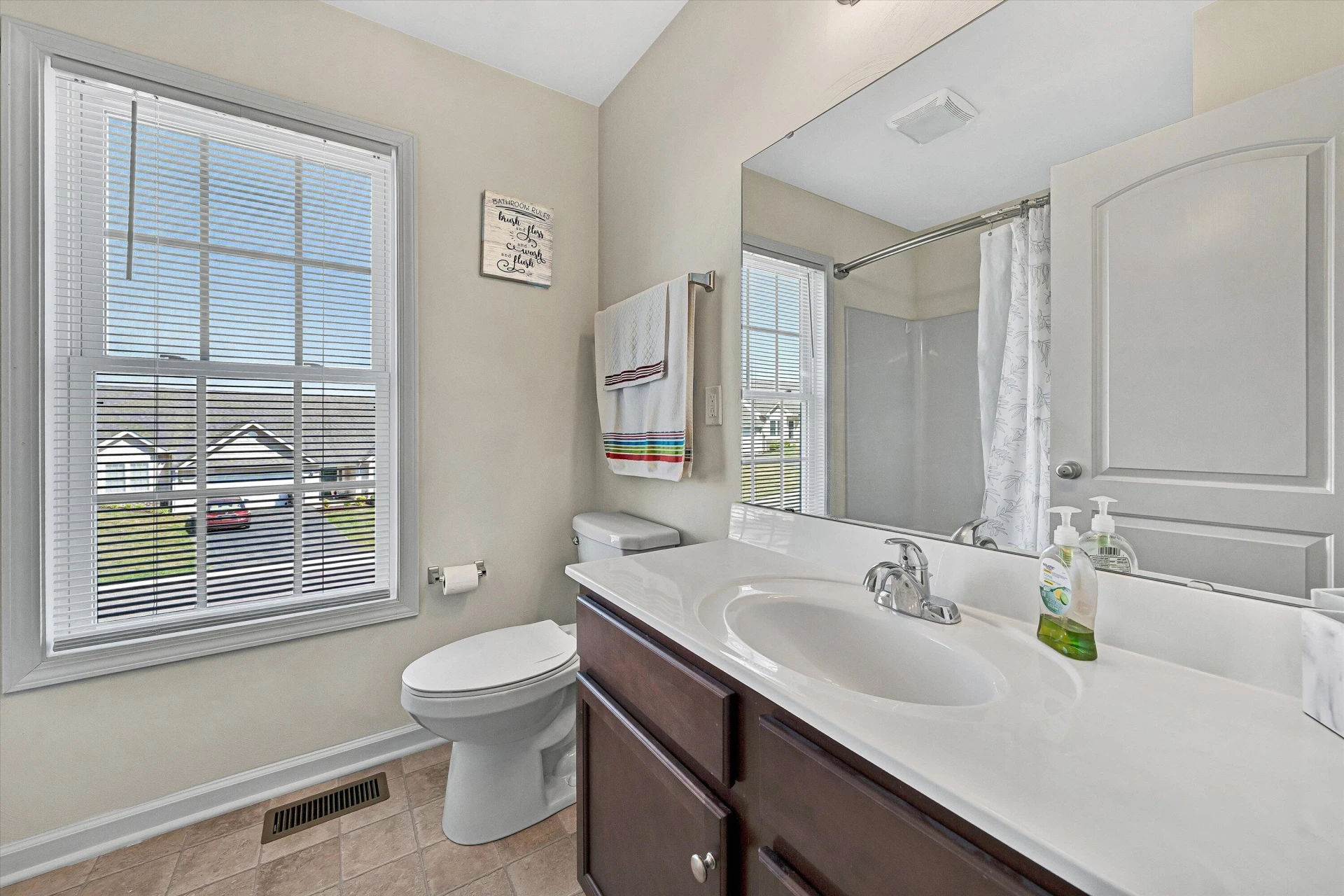 6802 Village Green DR - Photo 18