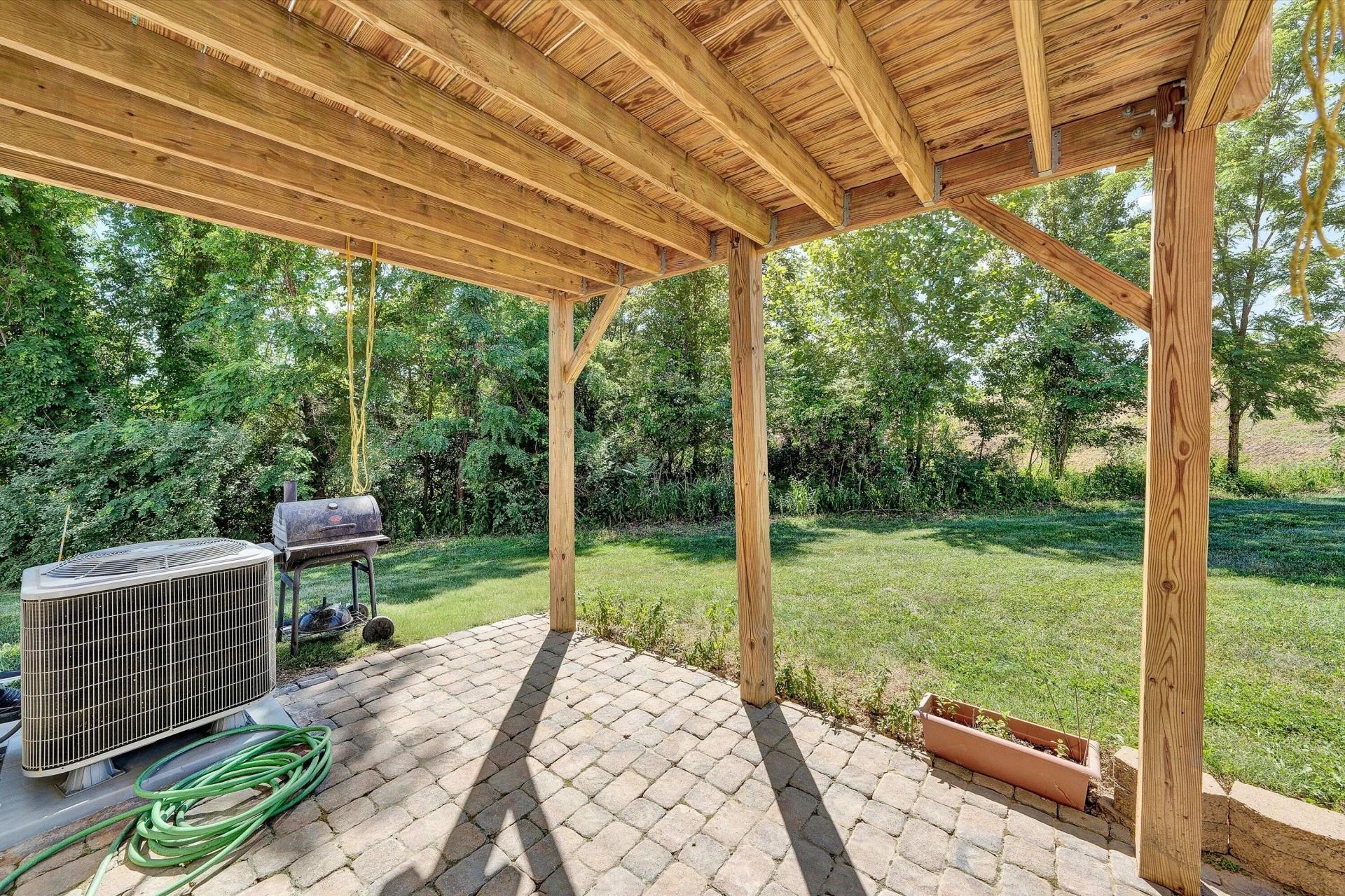 6802 Village Green DR - Photo 21