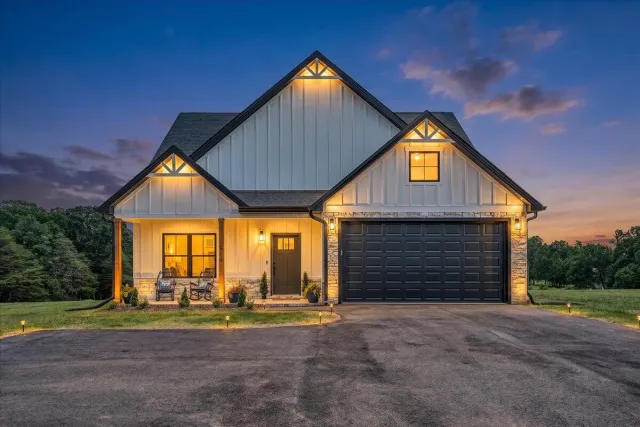 510 Camellia PL