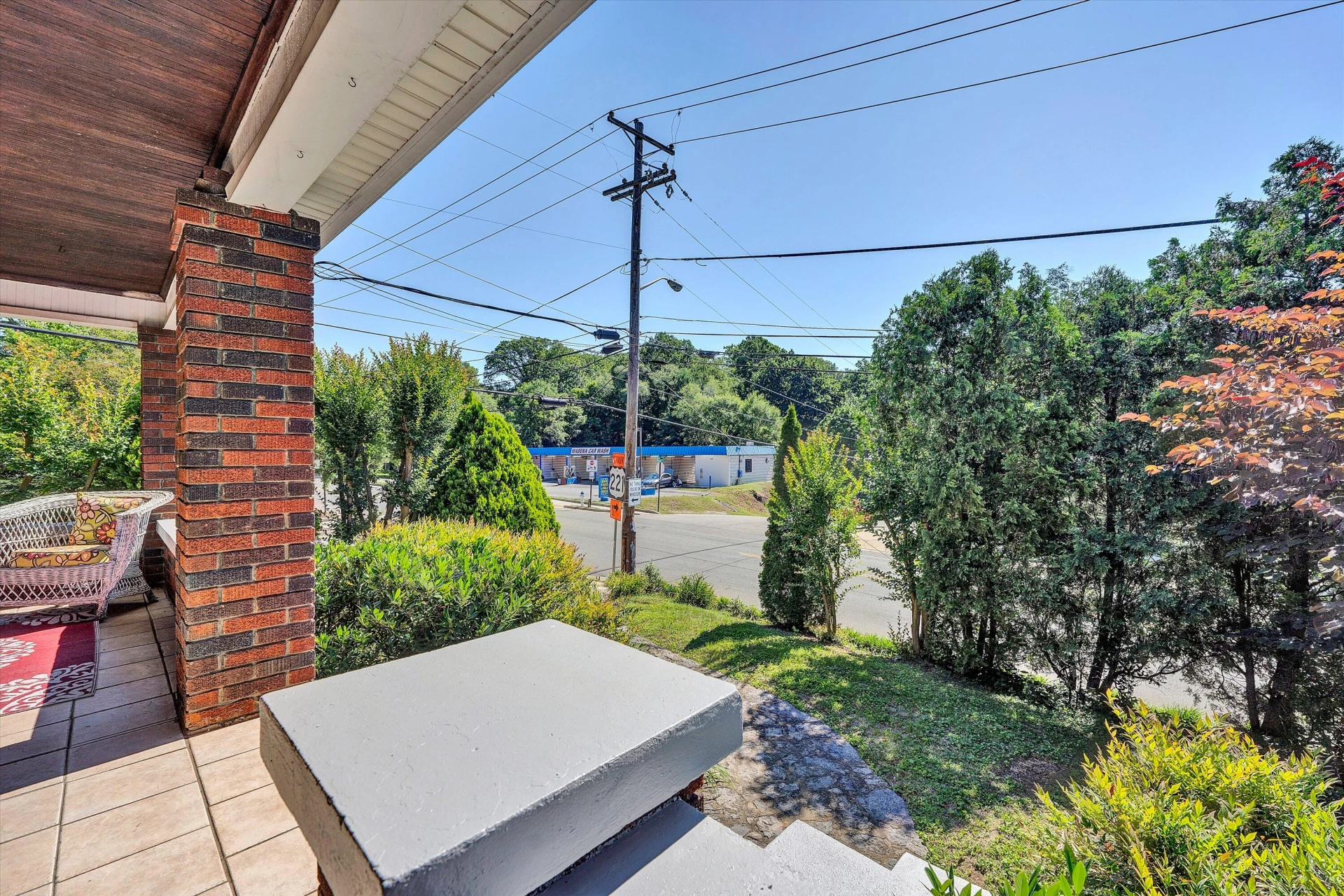 1901 Main ST SW - Photo 11