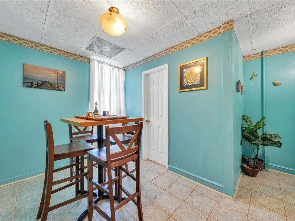 607 Watt ST - Photo 36