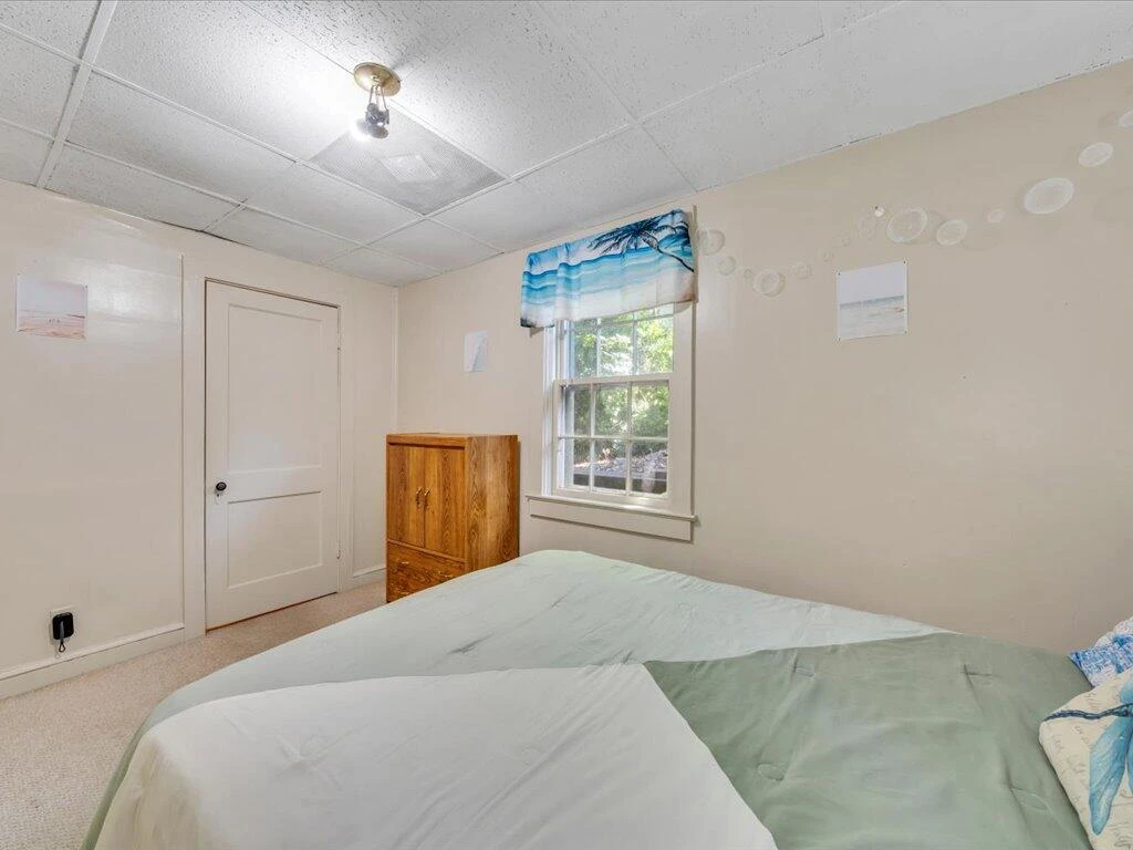 607 Watt ST - Photo 42