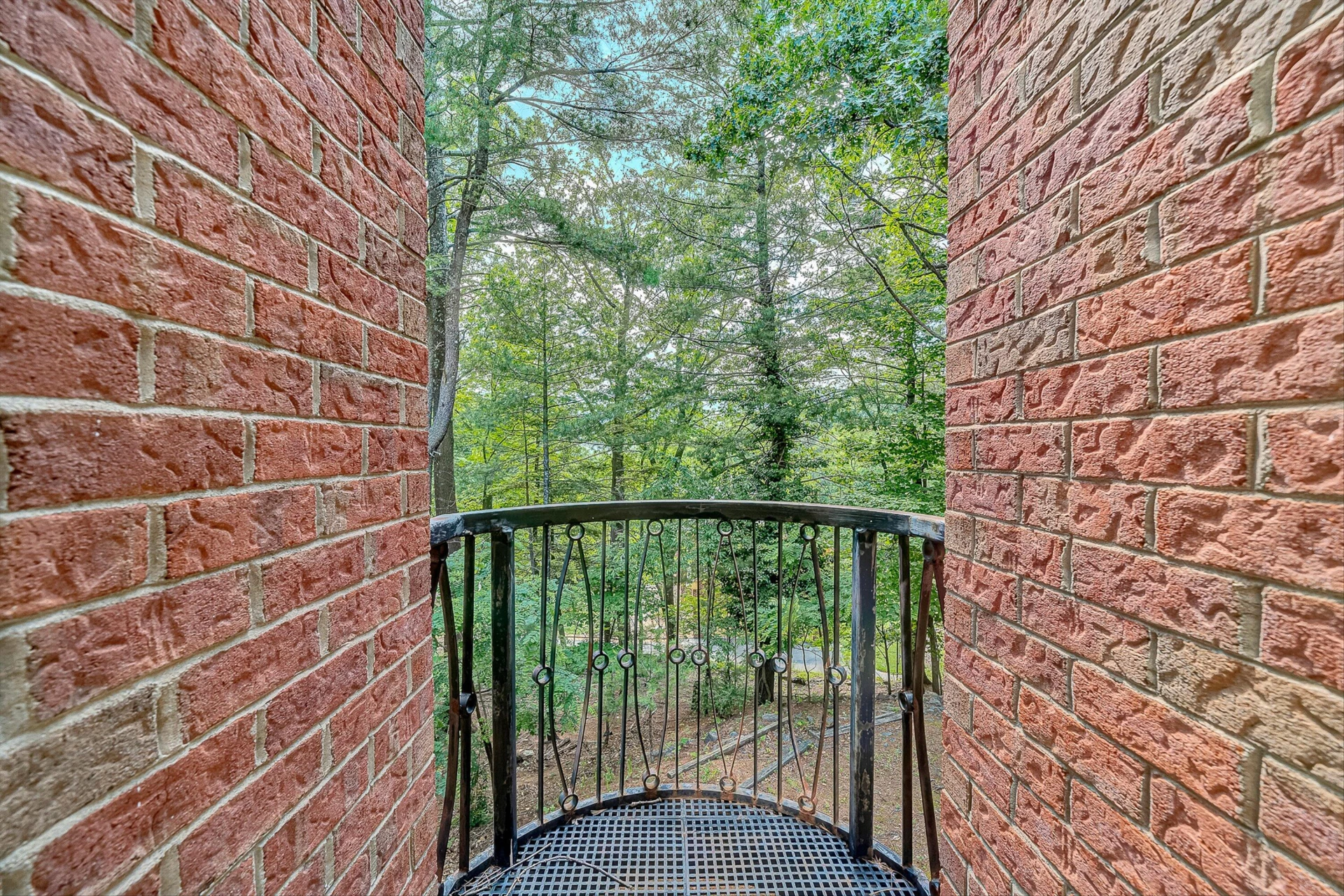 8214 Winterwood TRL - Photo 11