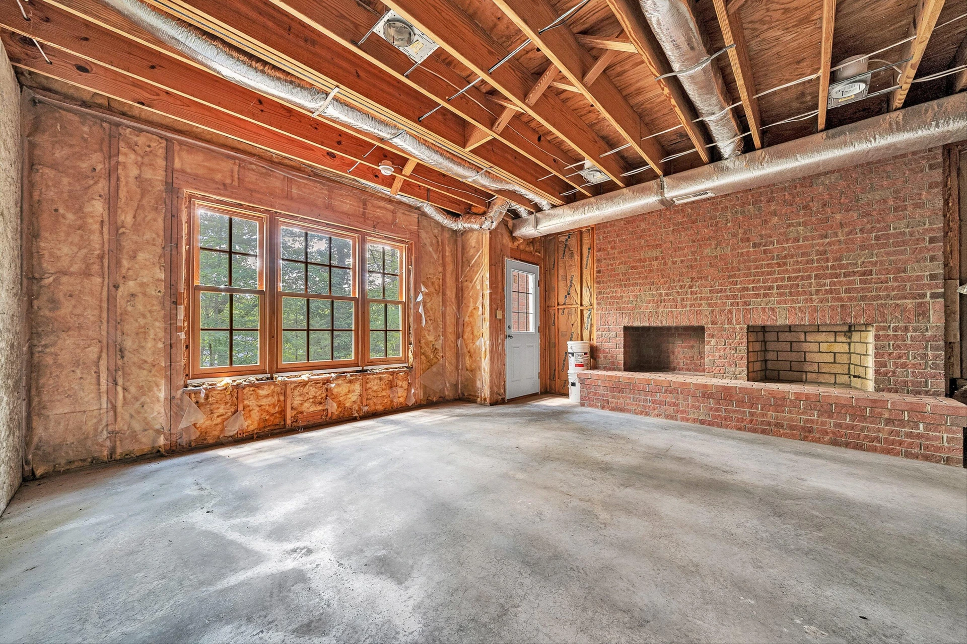 8214 Winterwood TRL - Photo 35