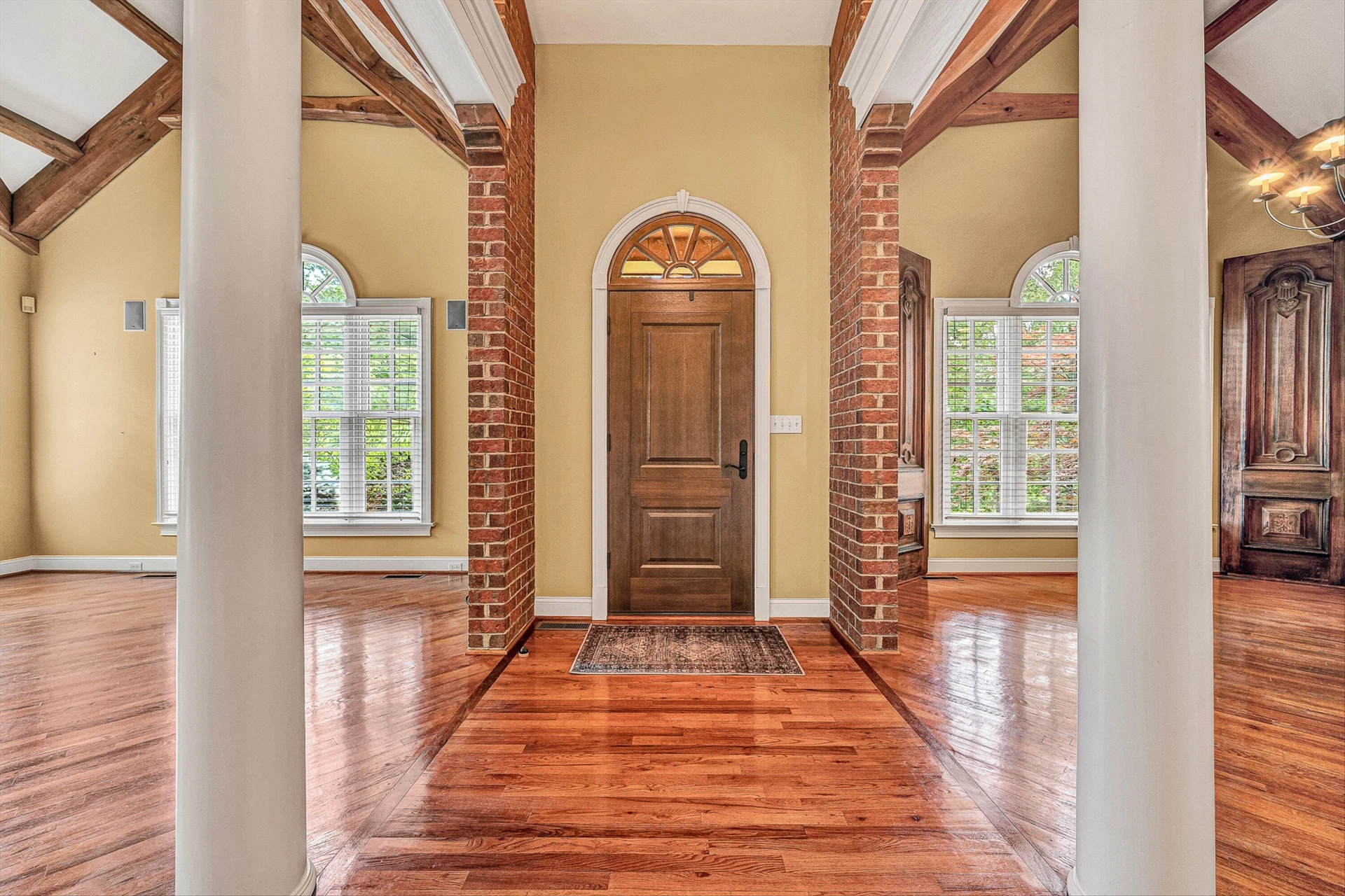8214 Winterwood TRL - Photo 4