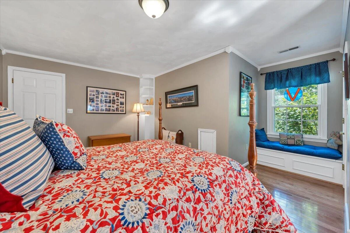 1510 Ashley DR - Photo 35