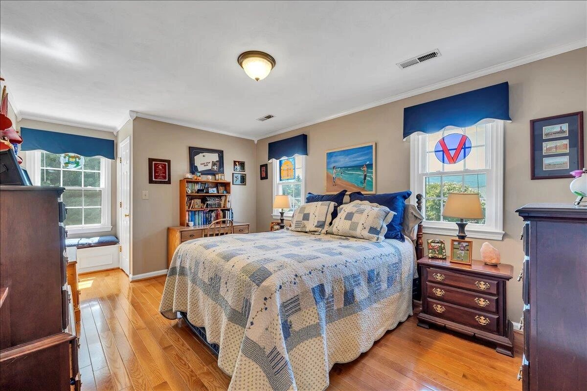 1510 Ashley DR - Photo 36