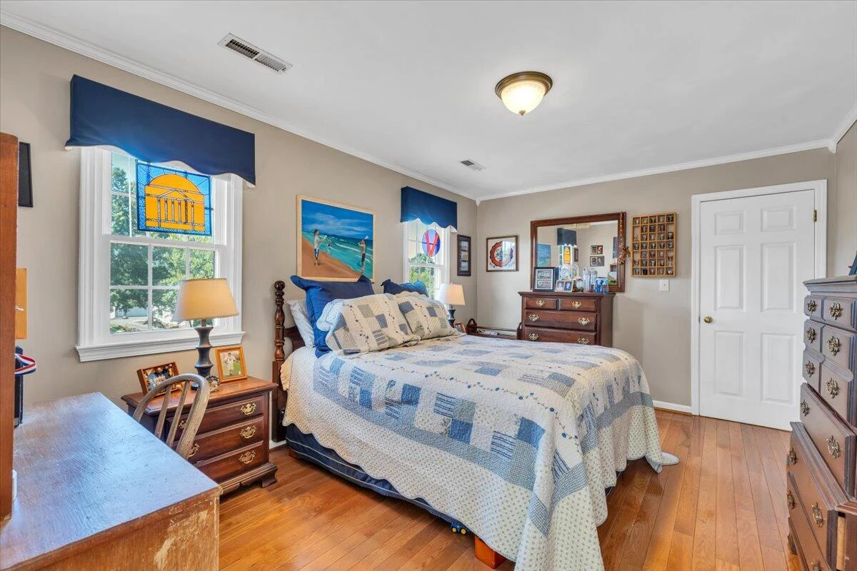 1510 Ashley DR - Photo 37