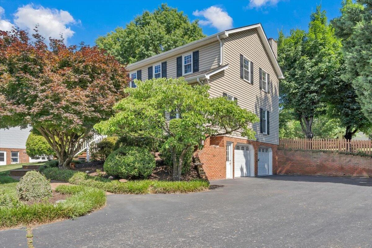 1510 Ashley DR - Photo 61