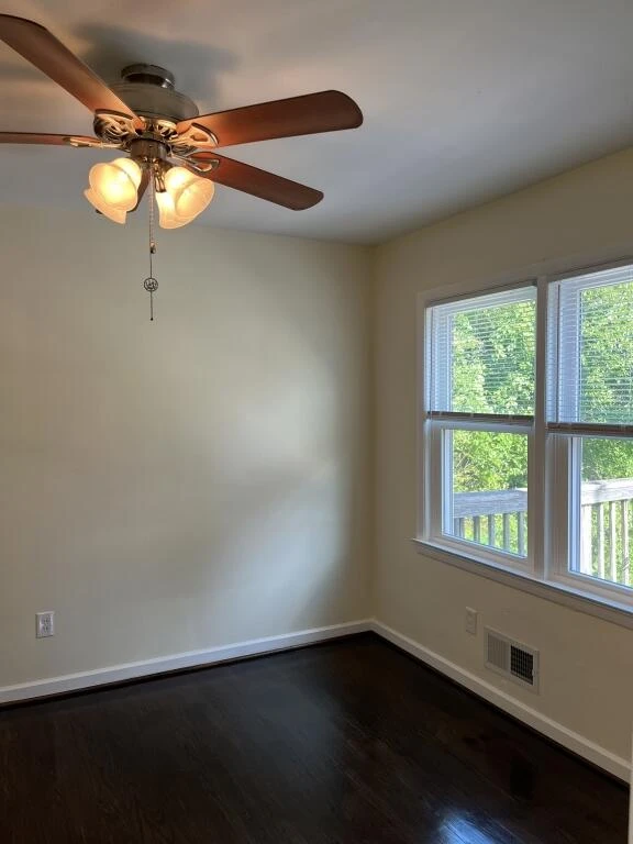 736 Suburban AVE SW - Photo 18