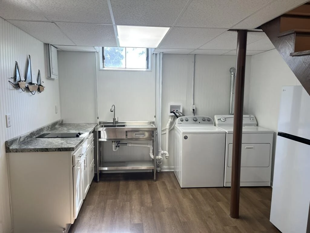 736 Suburban AVE SW - Photo 21