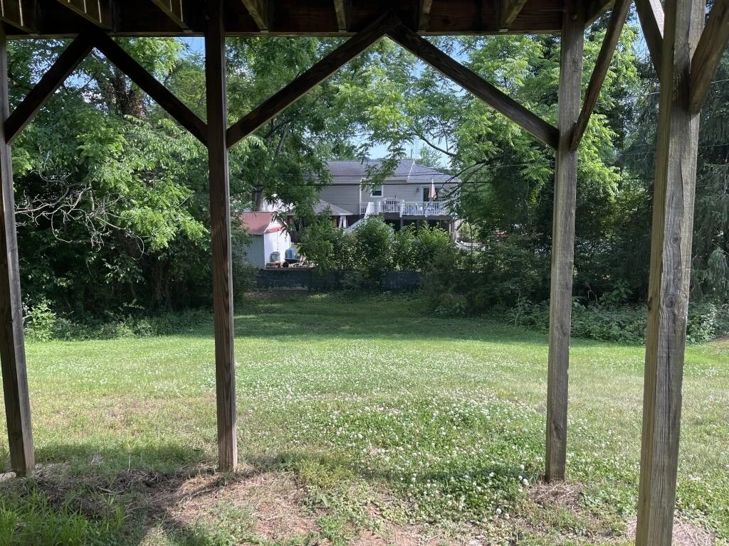 736 Suburban AVE SW - Photo 24