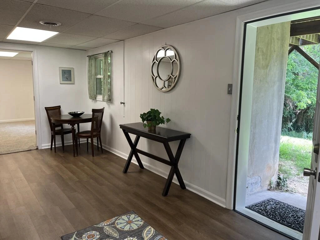 736 Suburban AVE SW - Photo 25