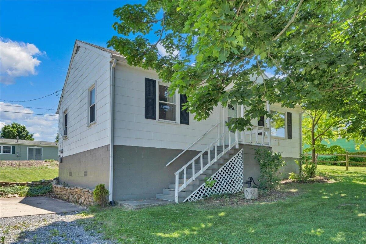 403 McCorkle DR