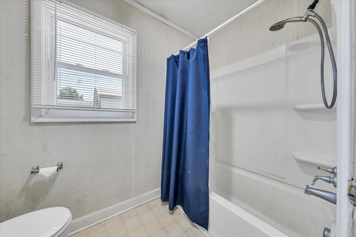 403 McCorkle DR - Photo 16